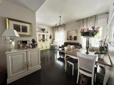 For sale Marseille-2eme-arrondissement 3 rooms 67 m2 Bouches du Rhone (13002) photo 0