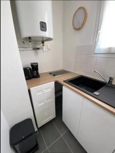 Louer Appartement Paris-18eme-arrondissement Paris