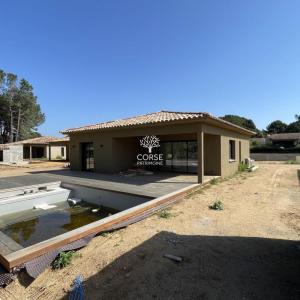 For sale Lecci 4 rooms 86 m2 Corse (20137) photo 0