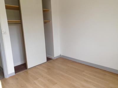 For rent Creusot 3 rooms 62 m2 Saone et loire (71200) photo 3