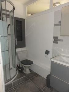 For rent Creusot 1 room 23 m2 Saone et loire (71200) photo 3