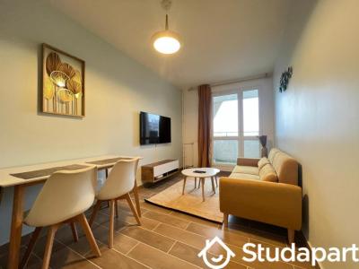 Louer Appartement 12 m2 Creteil