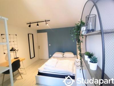 For rent Angouleme 1 room 121 m2 Charente (16000) photo 0