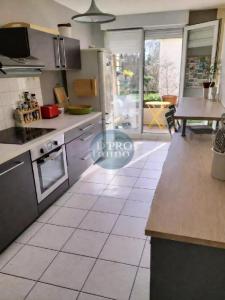 For sale Vertou 3 rooms 68 m2 Loire atlantique (44120) photo 4