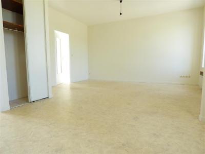 Annonce Location 2 pi�ces Appartement Villeron 95