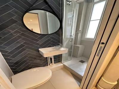 Louer Appartement Paris-18eme-arrondissement 900 euros