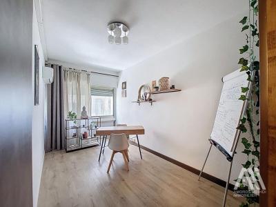 For sale Toulon 3 rooms 45 m2 Var (83000) photo 0