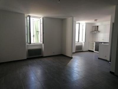 For rent Motte 3 rooms 73 m2 Var (83920) photo 0