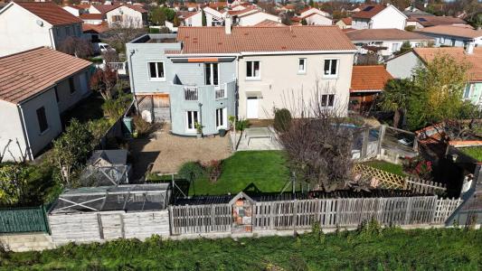 Annonce Vente 7 pi�ces Maison Menetrol 63