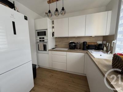 Louer Appartement Verneuil-en-halatte 870 euros