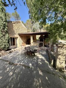 For sale Pelissanne 6 rooms 148 m2 Bouches du Rhone (13330) photo 3