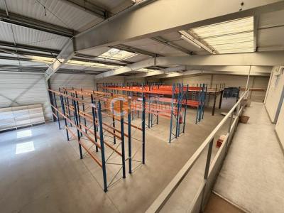 For rent Estillac 1500 m2 Lot et garonne (47310) photo 2