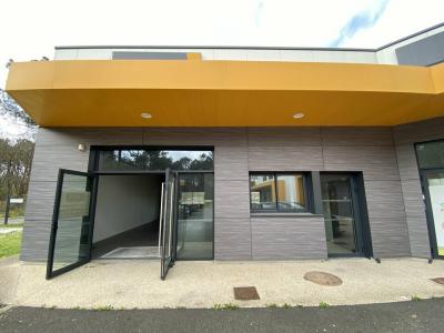 For sale Pian-medoc 84 m2 Gironde (33290) photo 0
