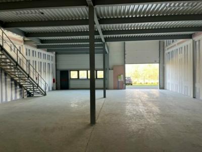 For rent Salleboeuf 374 m2 Gironde (33370) photo 3