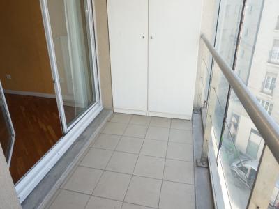 For rent Villeurbanne 2 rooms 49 m2 Rhone (69100) photo 0