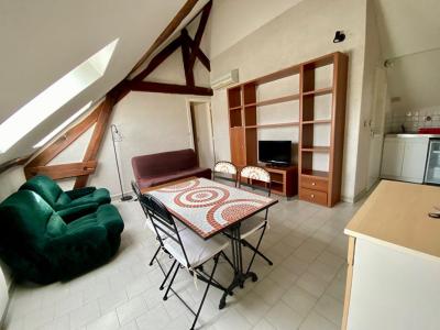 For rent Blois 2 rooms 27 m2 Loir et cher (41000) photo 0