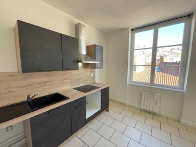 For rent Lyon-1er-arrondissement 1 room 34 m2 Rhone (69001) photo 0