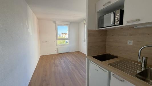 For rent Lyon-8eme-arrondissement 1 room 25 m2 Rhone (69008) photo 0