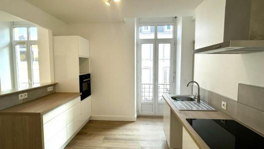 Louer Appartement 75 m2 Roanne