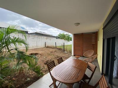 Louer Appartement Possession 615 euros