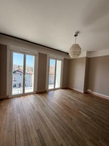 Louer Appartement 71 m2 Neufchateau