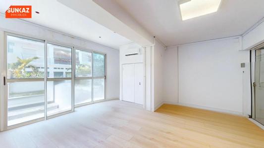 For rent Saint-pierre 8 rooms 87 m2 Reunion (97410) photo 0