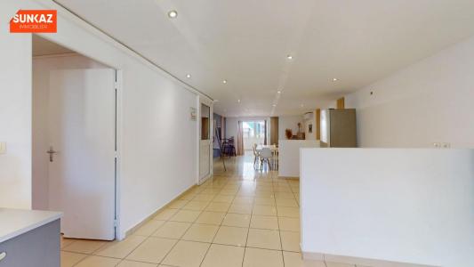 For rent Saint-pierre 3 rooms 75 m2 Reunion (97410) photo 0