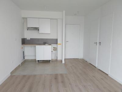 For rent Etaples 1 room 35 m2 Pas de calais (62630) photo 0