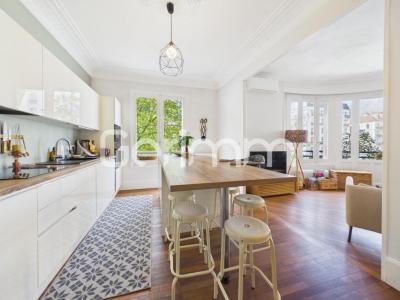 For sale Grenoble 4 rooms 87 m2 Isere (38000) photo 0