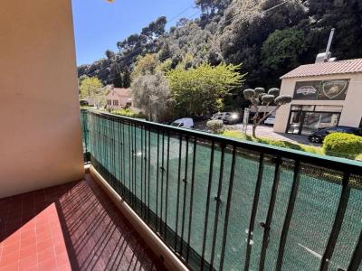 Louer Appartement 56 m2 Nice