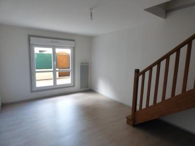For rent Aubigny-sur-nere 3 rooms 64 m2 Cher (18700) photo 2