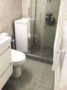 Louer Appartement 16 m2 Paris-15eme-arrondissement