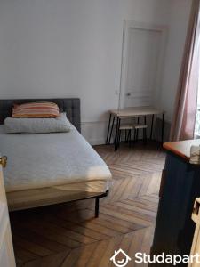 Annonce Location Appartement Paris-8eme-arrondissement 75