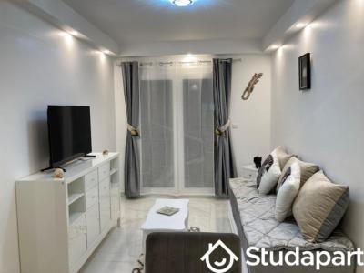 Louer Appartement 11 m2 Marseille-3eme-arrondissement