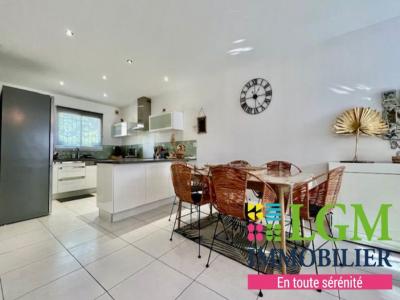 For sale Lattes 4 rooms 108 m2 Herault (34970) photo 2