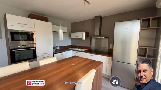 For sale Saint-priest 3 rooms 55 m2 Rhone (69800) photo 1