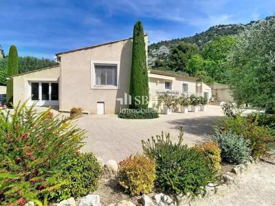 For sale Robion 6 rooms 150 m2 Vaucluse (84440) photo 0