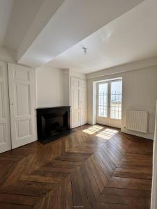 For rent Lyon-2eme-arrondissement 4 rooms 72 m2 Rhone (69002) photo 1