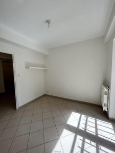 For rent Lyon-2eme-arrondissement 4 rooms 72 m2 Rhone (69002) photo 4