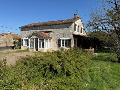 For sale Civray 5 rooms 139 m2 Vienne (86400) photo 0