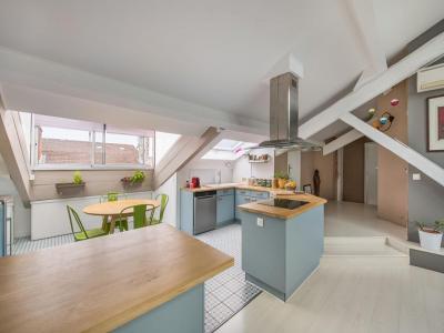 Louer Appartement 99 m2 Lyon-6eme-arrondissement