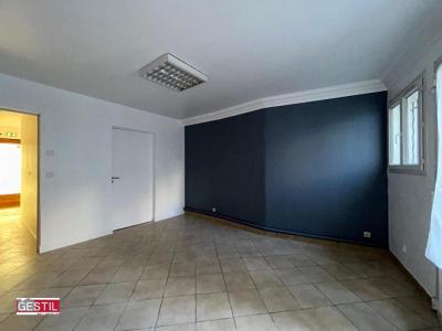 Louer Bureau 34 m2 Conflans-sainte-honorine