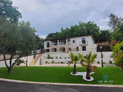 For sale Roquefort-les-pins 10 rooms 300 m2 Alpes Maritimes (06330) photo 0