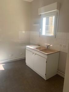 For rent Chaumont 2 rooms 47 m2 Haute marne (52000) photo 2