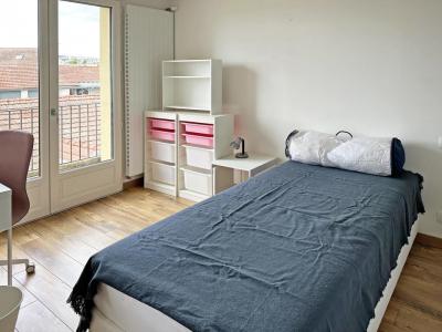 Louer Appartement Pau 890 euros