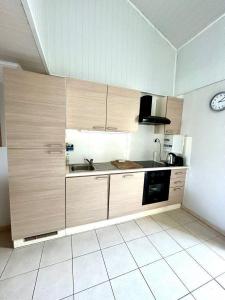 For sale CENTRE VILLE, BORD DE MER 2 rooms 47 m2 Gard (30240) photo 2