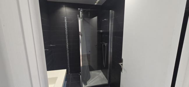 Louer Appartement  875 euros