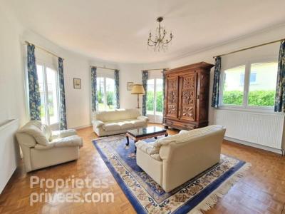 For sale Saint-andre-de-cubzac 5 rooms 182 m2 Gironde (33240) photo 1