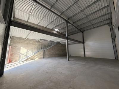 Acheter Commerce 1632 m2 Teste-de-buch