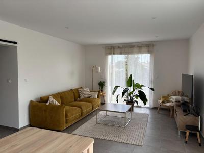 For rent Vaire 4 rooms 87 m2 Vendee (85150) photo 1